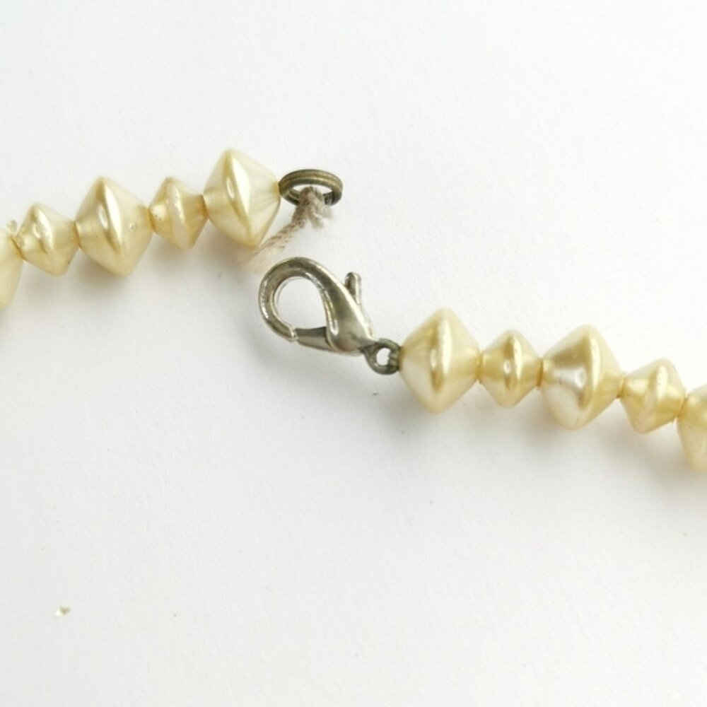 Vintage Czech 1950s faux pearl necklace - Picture 3 of 4